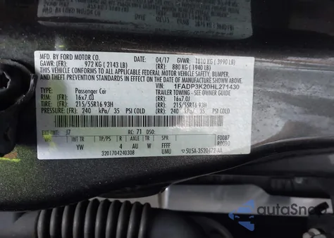 2017 Ford Focus Se z USA, uszkodzony, nr VIN 1FADP3K20HL271430